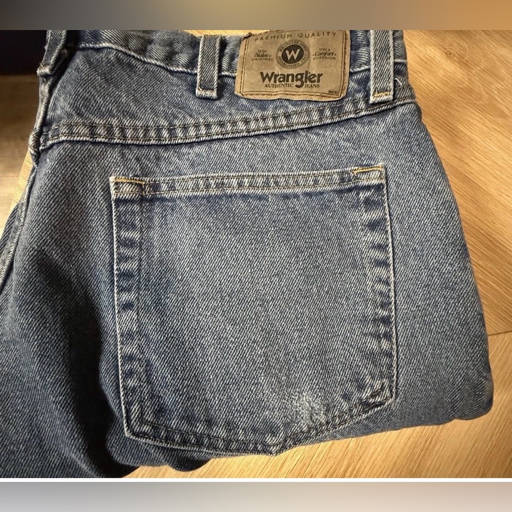 Y2K Wrangler Jeans 36x34 Relaxed Fit Blue Denim 100% Cotton High Rise 90s
